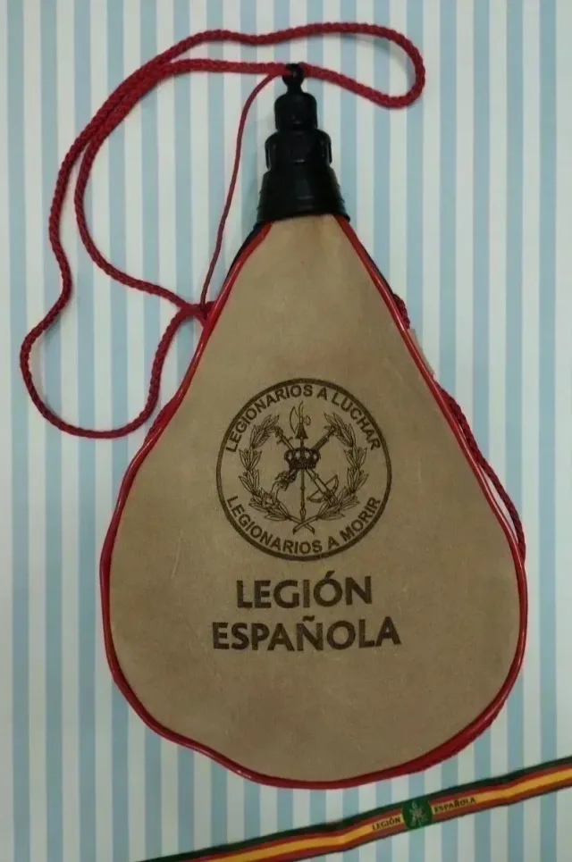 OFERTA! BOTA VINO LEGIÓN 1.5L SERRAJE+ REGALO PULS