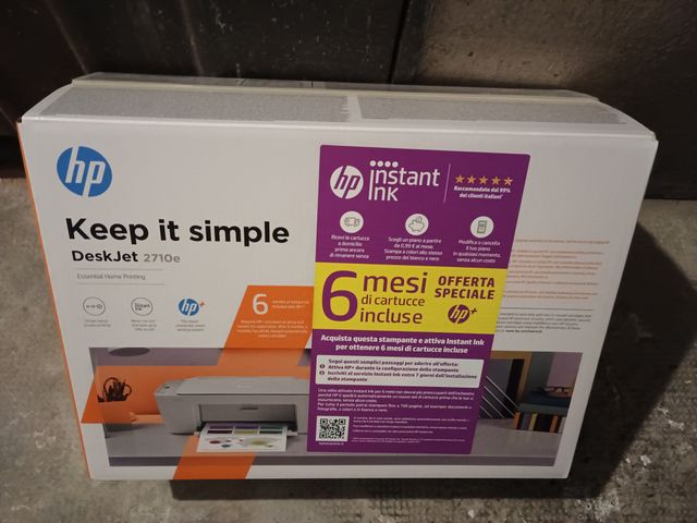 Stampante HP DeskJet 2710e