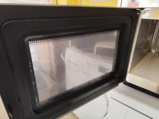 Microondas con control de potencia y tiempo