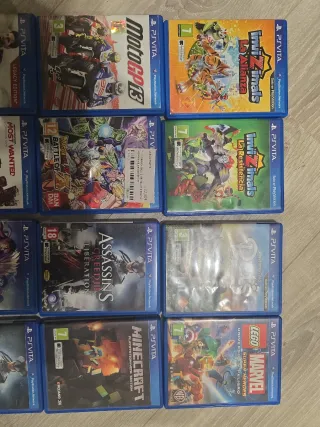 Lote 12 Giochi PS Vita