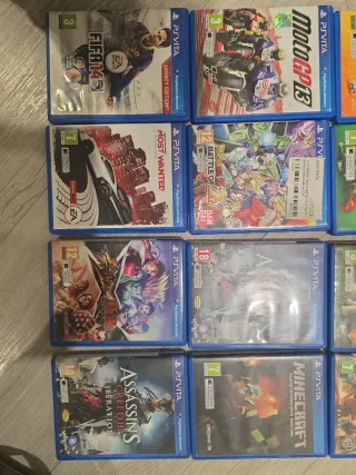 Lote 12 Giochi PS Vita