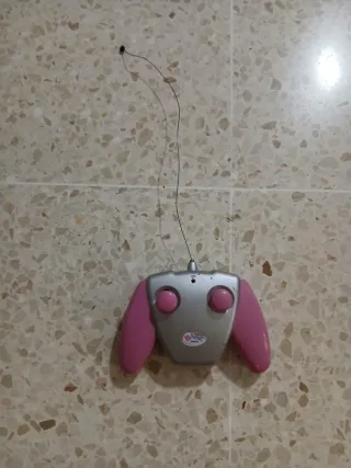 Moto Baby Born con mando teledirigido