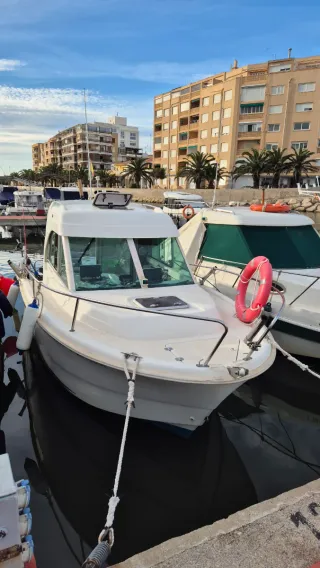 Barco Beneteau Antares 650