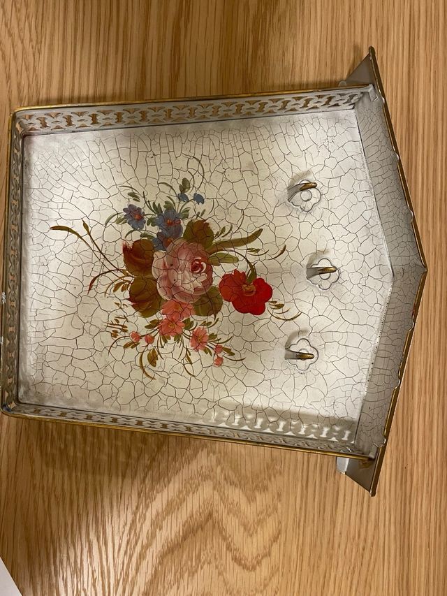 Portachiavi metallo decorato floreale