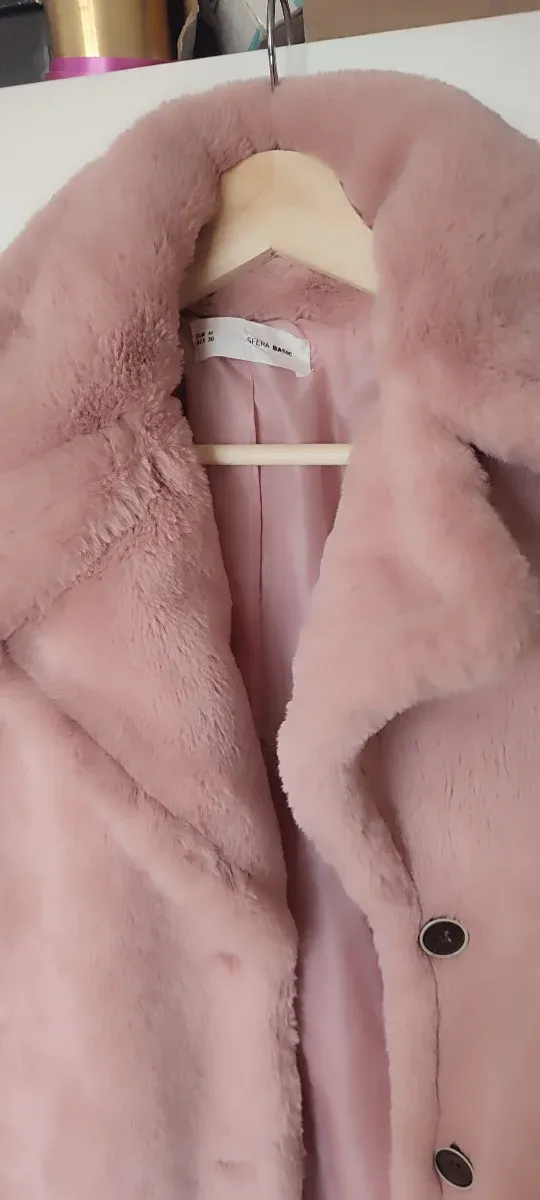 Chaqueta rosa pelo sintético
