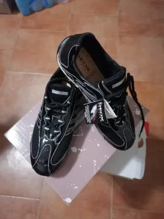 Scarpe Geox N.35 Nuove con Cartellino