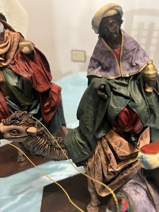 Lote 6 Figuras Reyes Magos con Camellos. Decorarte