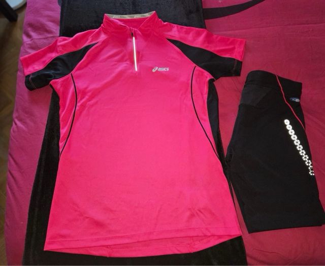 Conjunto deportivo Asics: Mallas y camiseta