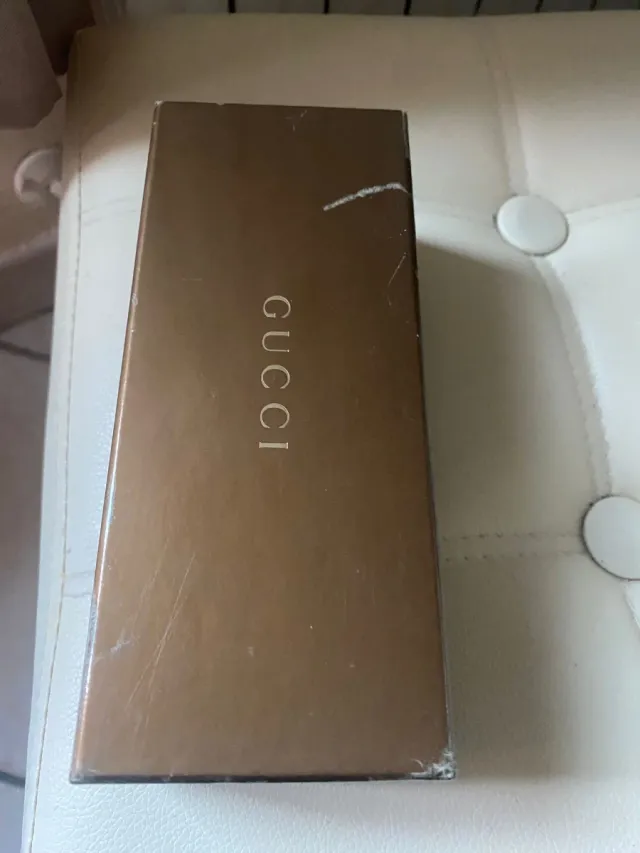 Custodia più scatola