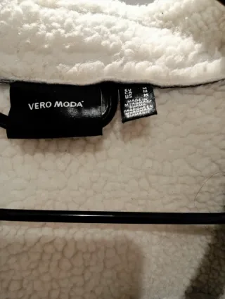 Cazadora doble faz Vero Moda Negra Talla M