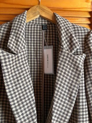 Abrigo paño pata gallo nuevo