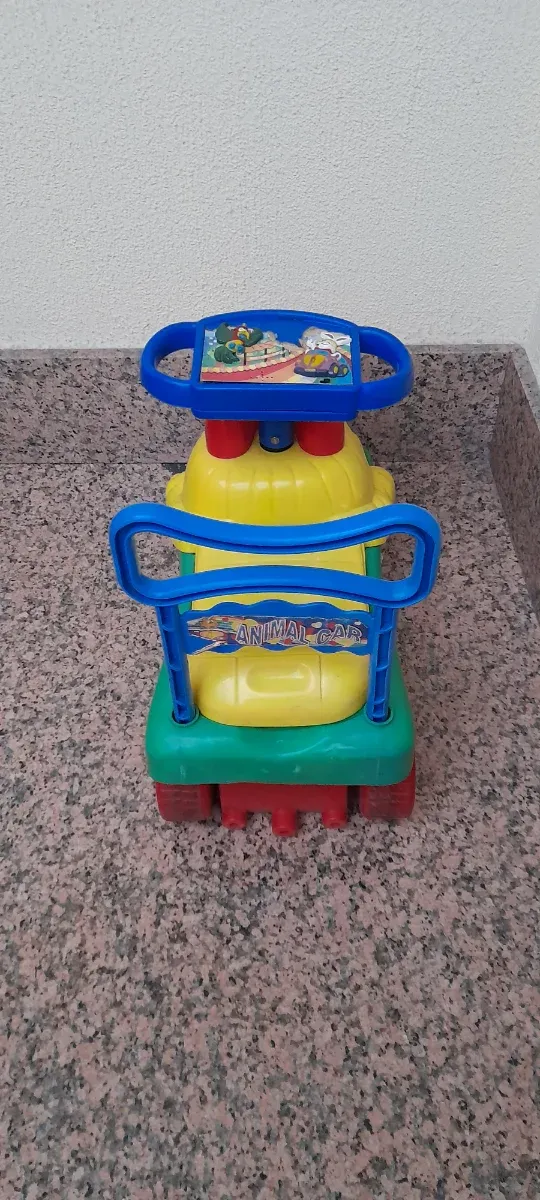 Correpasillos infantil con manillar