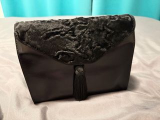 Bolso Prada de Piel y Pelo Negro