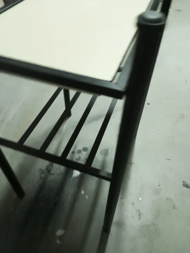 Mesilla forja y madera beige y negra