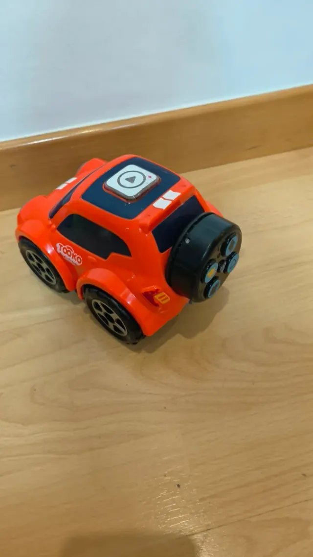 Coche teledirigido naranja TOOKO