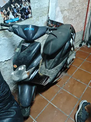 Yamaha Jog RR 49cc Moto GP