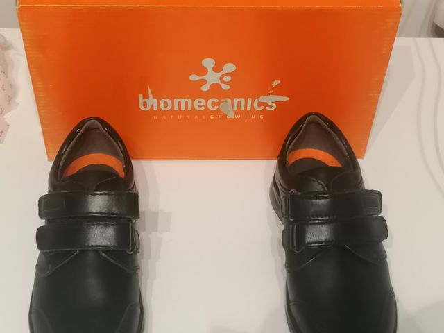 Zapatos Biomecanics del 24 al 32