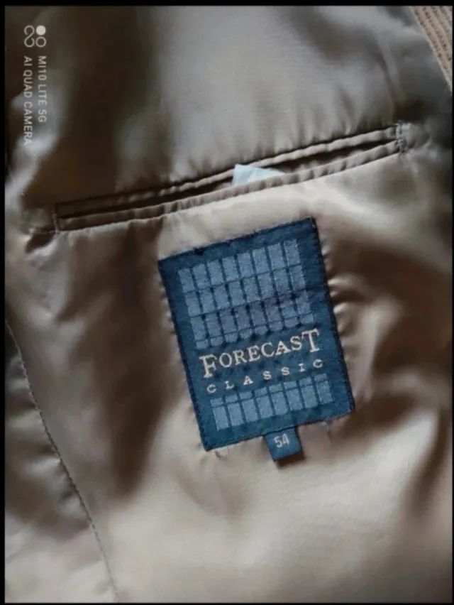 Blazer camel talla 54