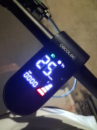 Patinete Eléctrico Cecotec Bongo D40XL