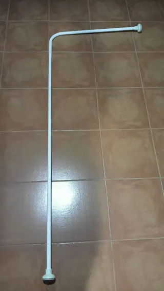 Soporte de cortina para baño blanco