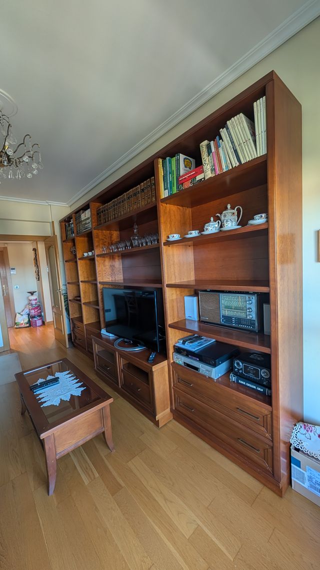 Librería Roble Macizo Salón