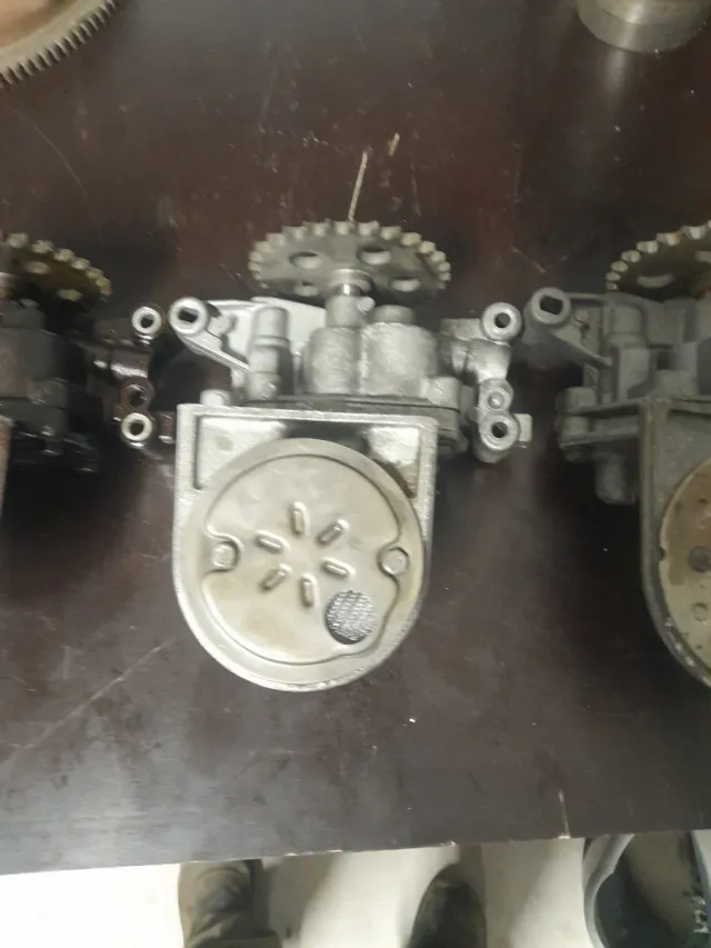 Bomba de aceite Peugeot 205 Rallye