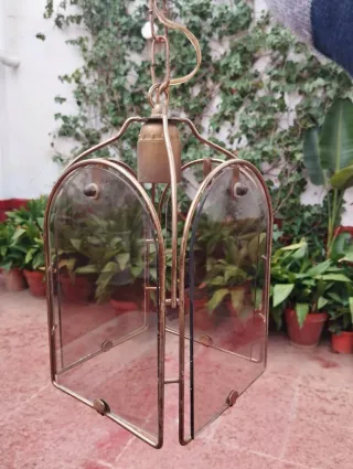 Lámpara de techo colgante dorada