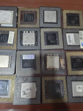 Lote de 24 procesadores Intel Pentium