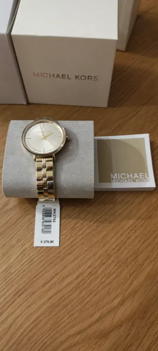 Reloj  Bridgette MK3792 para mujer.