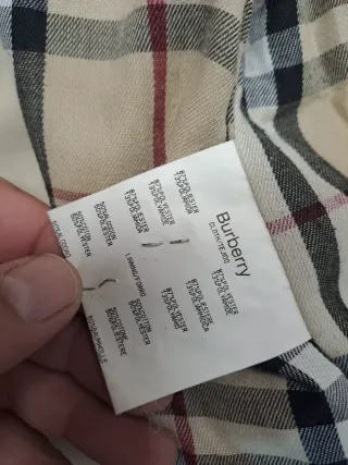 Gabardina Burberry Beige Mujer