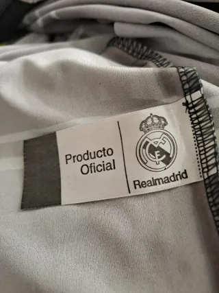 Camiseta Real Madrid Negra y Amarilla