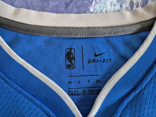 Canotta Nike di Doncic dei Dallas Mavericks