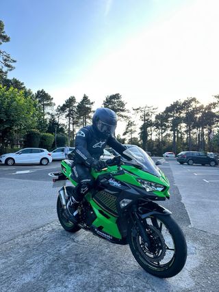 Kawasaki Ninja 400 2021 ABS