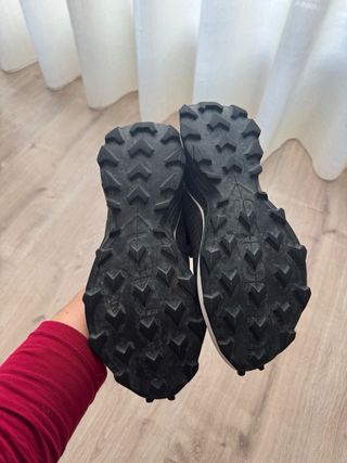 Zapatillas Salomon Trail Running Gris/Blanco