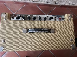 Amplificador Peavey Classic 30 Beige/Negro