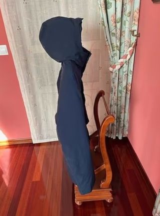 Parka Benetton acolchada tipo plumón azul