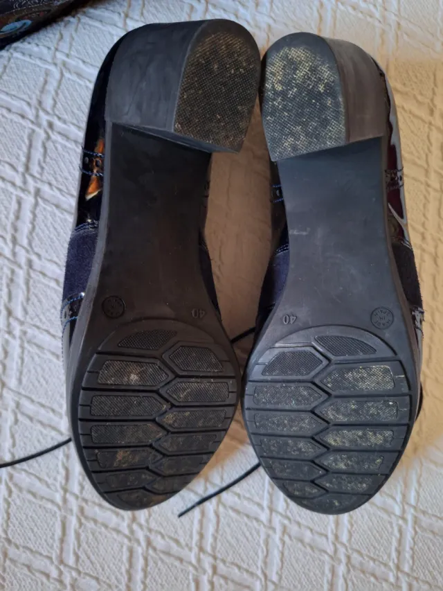 Zapatos Lince Oxford charol y ante azul