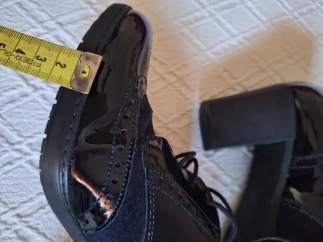 Zapatos Lince Oxford charol y ante azul