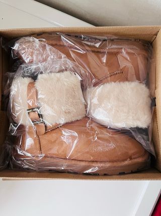 Stivali donna beige/marrone con fibbia