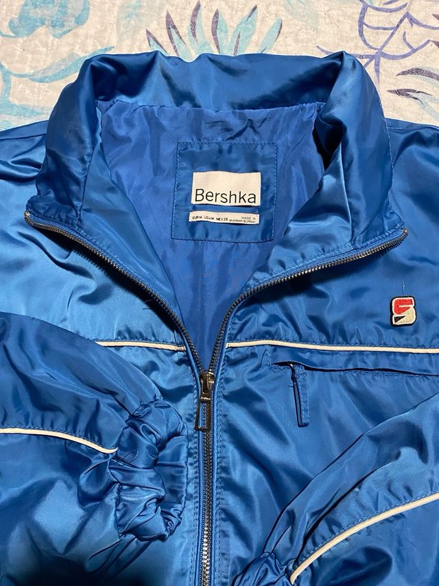 Chaqueta deportiva azul