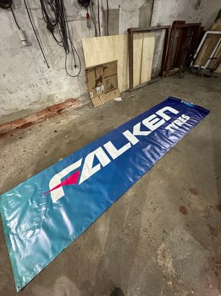 Cartel Falken Neumáticos