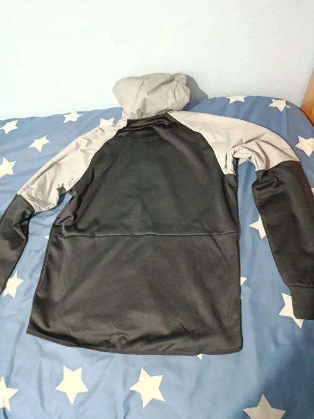 Sudadera Adidas Negra y Gris con Capucha