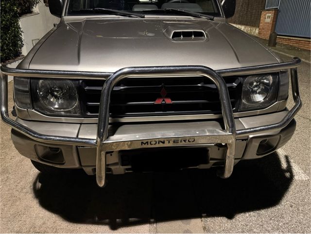 Defensa Mataburros Mitsubishi Montero V20 original