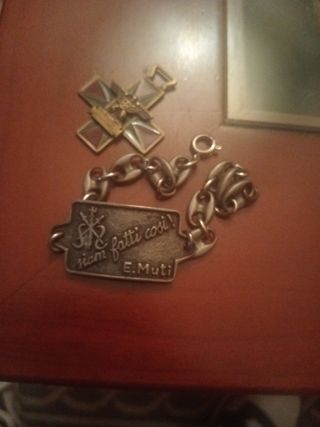 Medalla y pulsera Brigada Fascista E.Muti Italia