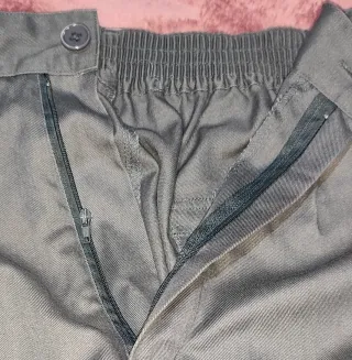 Pantalón de trabajo gris