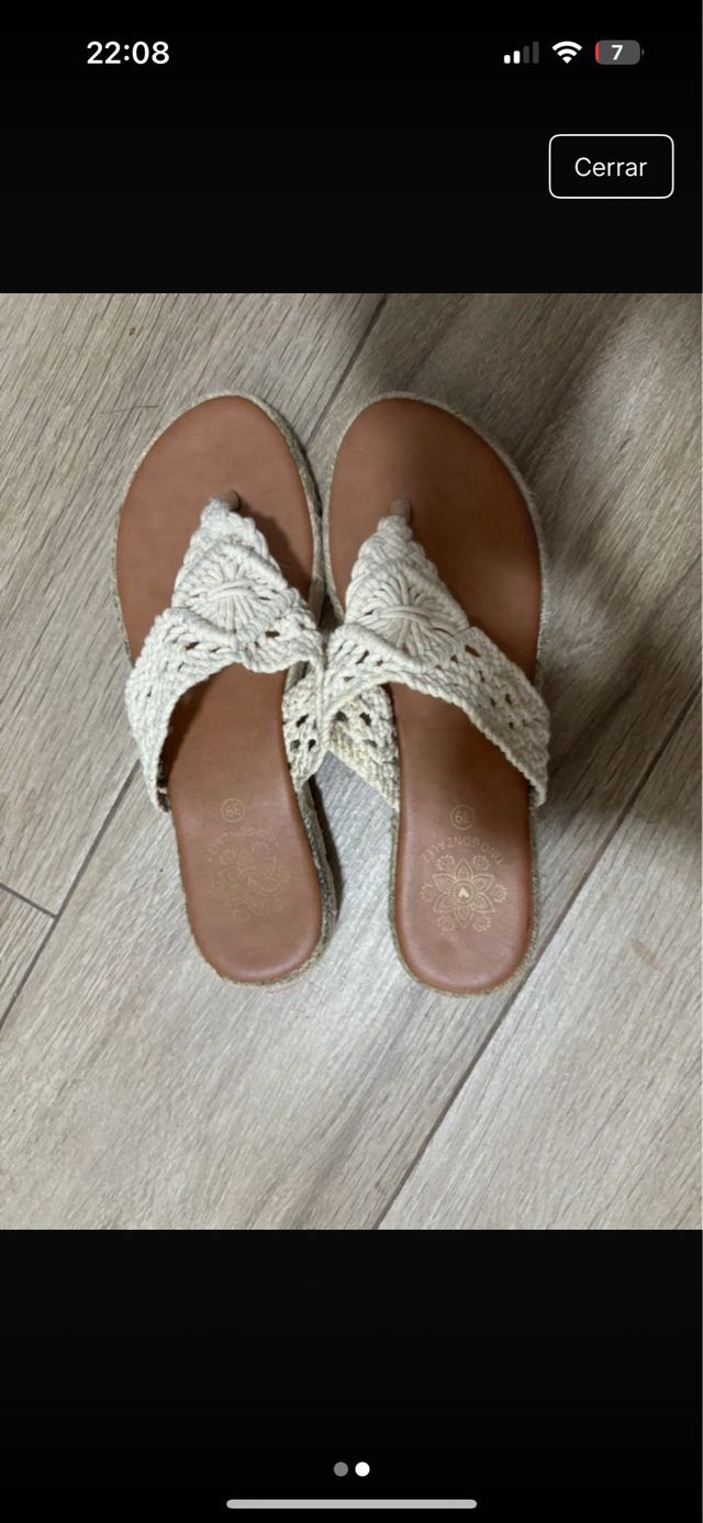 Sandalias beige y marrón talla 38