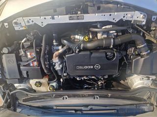 Opel Astra 1.7 CDTI 110CV