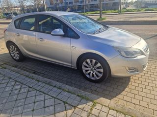 Opel Astra 1.7 CDTI 110CV