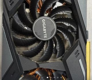 Tarjeta Gráfica Gigabyte RTX 2060 6GB