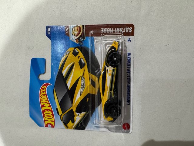 Hot Wheels Lamborghini Huracán Sterrato Safari